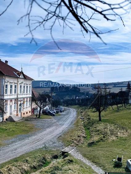 DE VANZARE Teren intr-un colț de Transilvanie autentică - 12