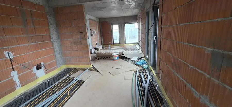 Casă 7 Camere | Pozitie Excelenta, Langa Scoala Verita, Amber Forest - 12