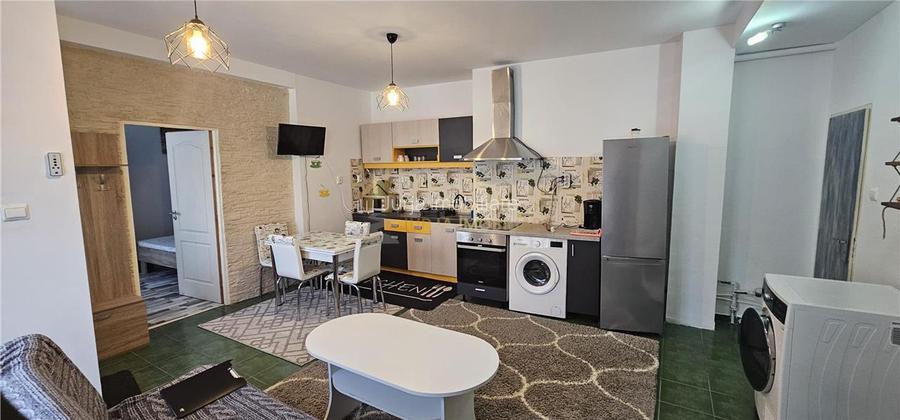 CASA 5 CAMERE 120 MP  ZONA UMF  CURTE 95 MP - 2