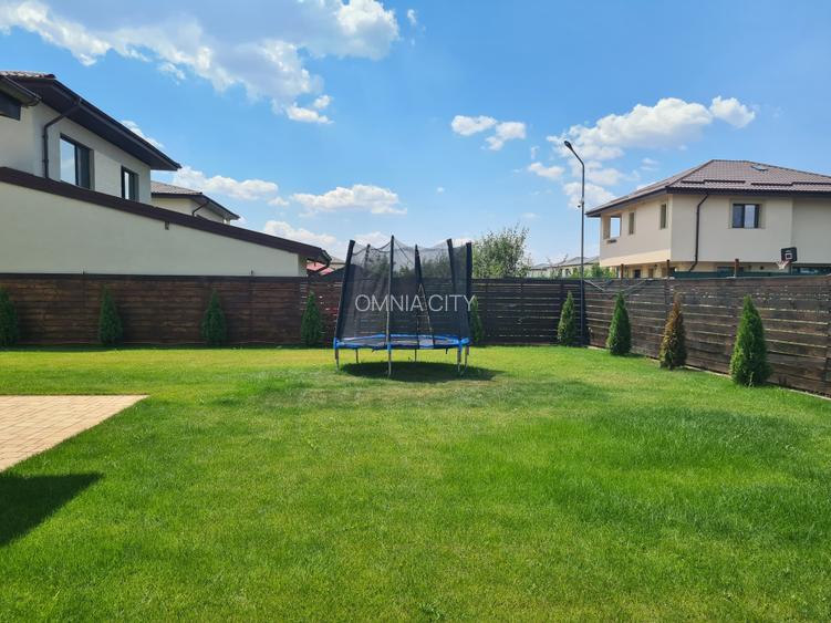 OMNIA-Proprietati alese! Casă la superlativ: curte mare, detalii  atragatoare. - 16