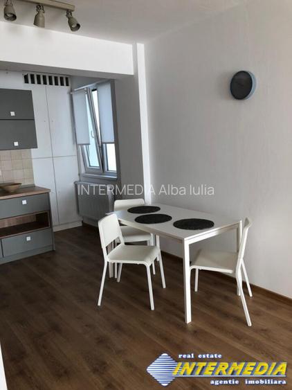 Apartament 3 camere Mobilat de Inchiriat Alba Iulia Zona Centru - 4
