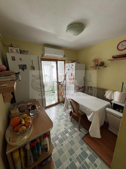 Apartament cu 3 camere – 71 m.p.- Nicolina 2, geam la baie - 6