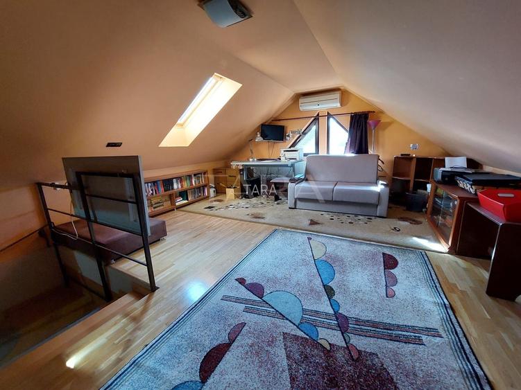 Casa visurilor tale în Florești, in aproprierea strazii Avram Iancu. - 28