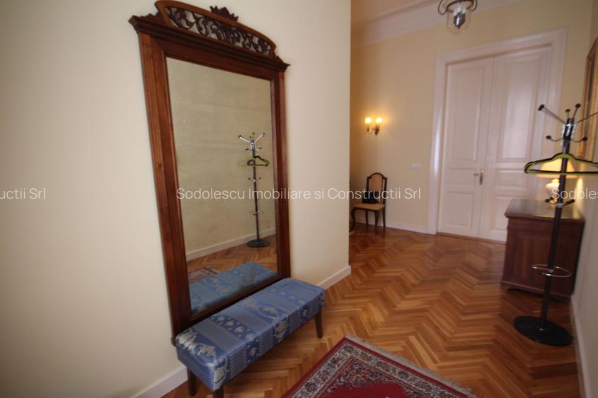 APARTAMENT DEOSEBIT IN ZONA CENTRALA - 23