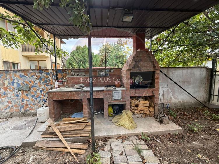 Vila P + 1 de vanzare in Eforie Nord teren proprietate 300 mp - 3