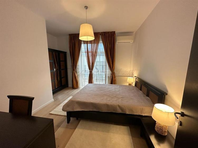 INCHIRIERE APARTAMENT SUPERB 3 CAMERE CASIN - 4