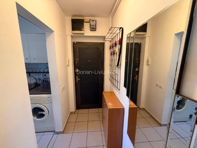 Închiriez Apartament 2 camere complet mobilat Bd. Basarabia - 2