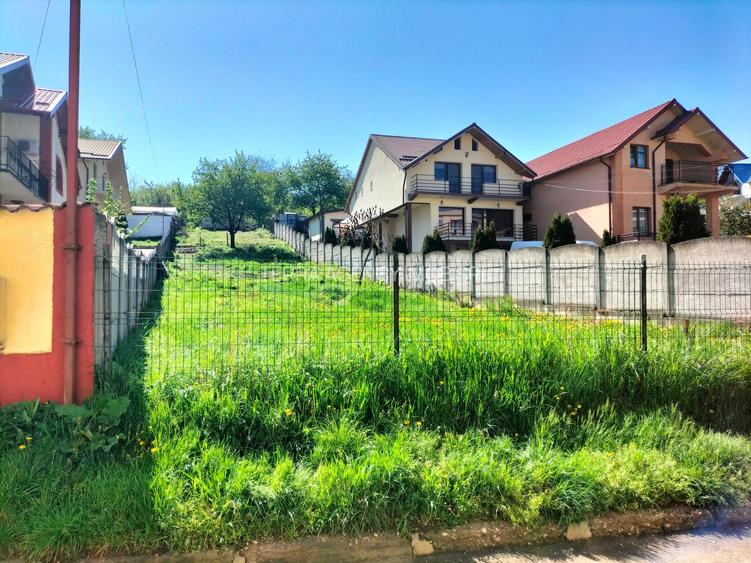 Teren central de vânzare, pentru casă sau afacere! - 4