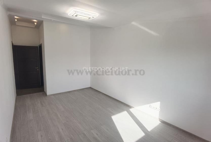 Vila complet RENOVATA, in zona Pipera - 15