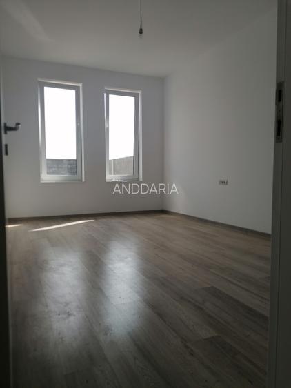 Duplex pe parter despartit  prin dressing - 6