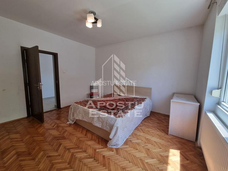 Casa individuala cu 3 camere in Calea Sagului, cu curte spatioasa - 3