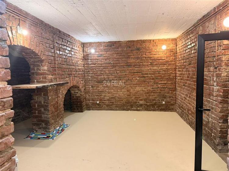 Vila pretabila activitate de birouri - 10