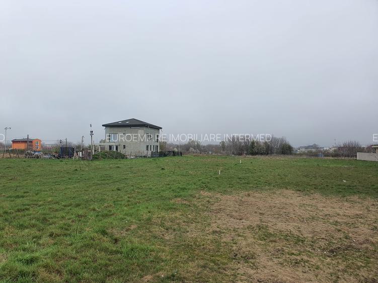 Teren intravilan de vanzare zona KM 5 - 5