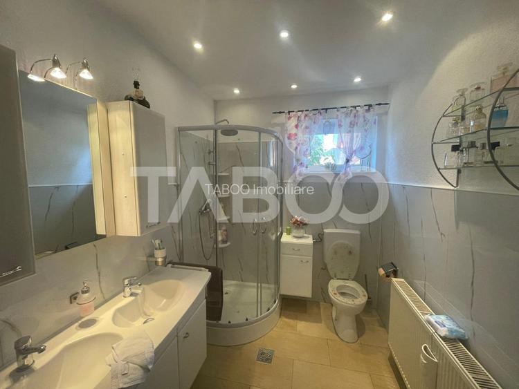 Vila deosebita  453 mp utili si curte 528 mp in Avrig - 24