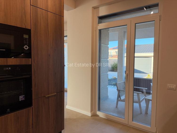 Casa din categoria Lux în Dumbrăvița 2 garaje - 2