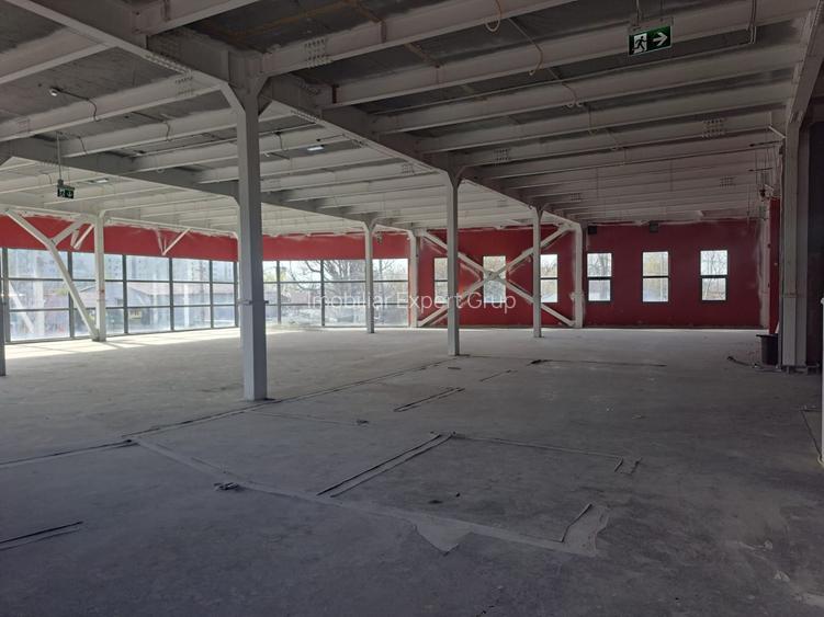 Colentina spatiu stradal  600mp - 6