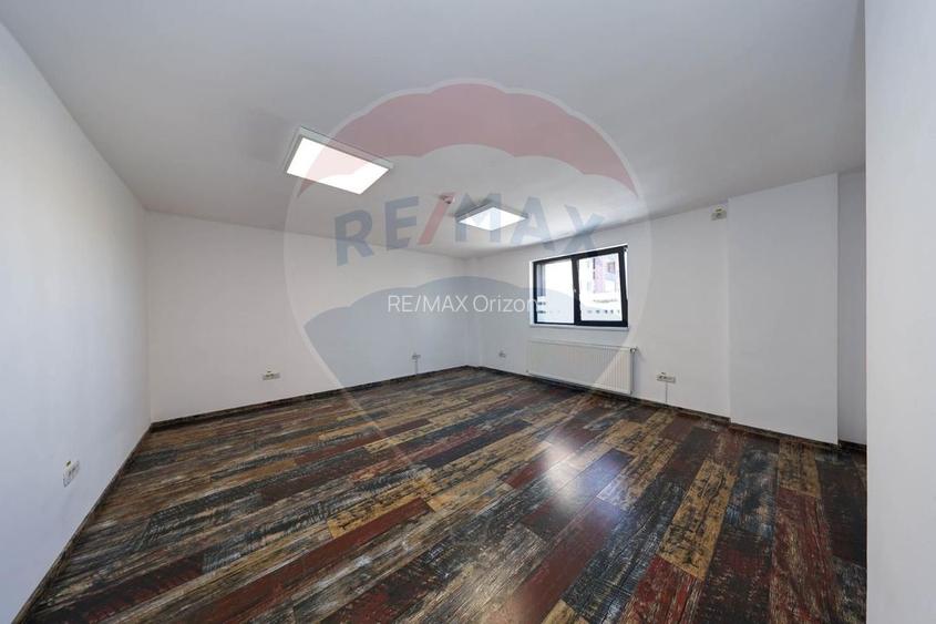 Spațiu de birouri  zona 13 Decembrie- Etaj 1 - 28