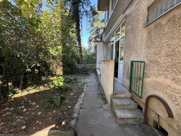 De vanzare 4 camere, curte exclusivă 250 mp, Str. Uruguay - Bucuresti - 20