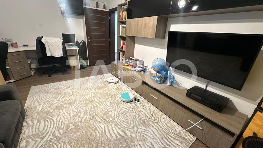 Apartament 4 camere decomandat 2 bai pivnita zona Strand Sibiu - 18