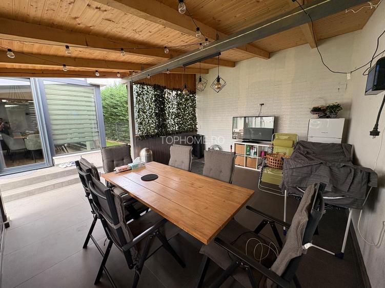 Particular -Cartierul nou- Miorita - 240 mp utili- 247.000 euro - 10