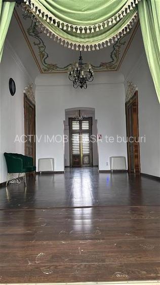 Casa boiereasca, teren 1686 mp, pretabila - clinica, hotel - Ultracentral - 2