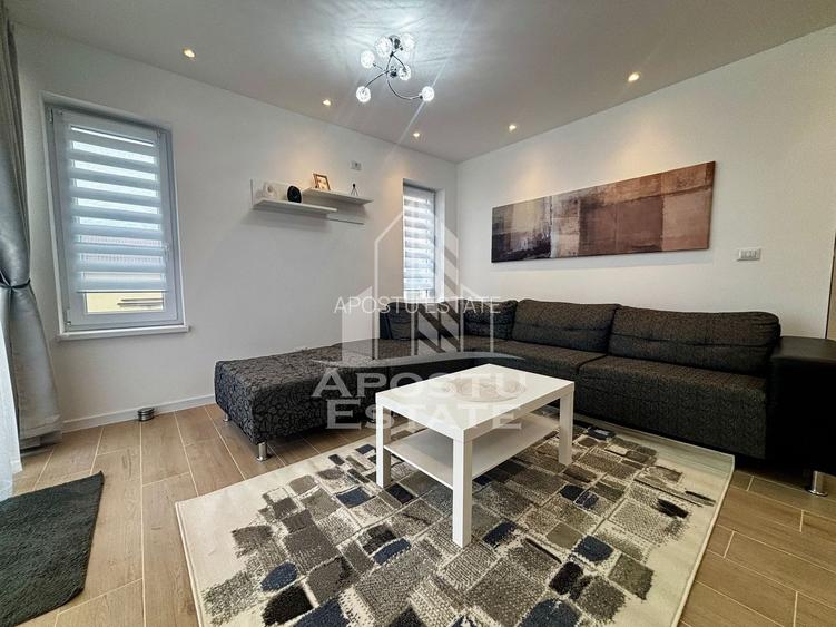 Apartament cu 3 camere,loc de parcare, prima inchiriere, Dumbravita - 3