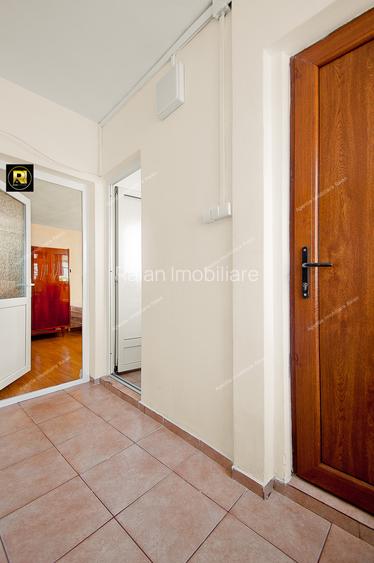 Vanzare casa situata in Galati, langa Sp. Militar, 4 camere, cu teren 280 mp - 2