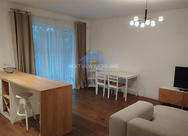 Apartament 2 camere, The Office - 5