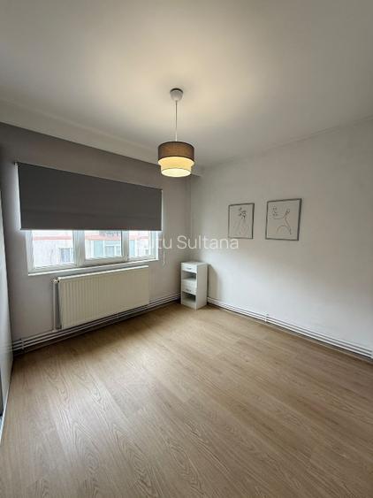 Apartament cu 2 camere de vanzare in Constanta, situat în zona Inel 2 - 7