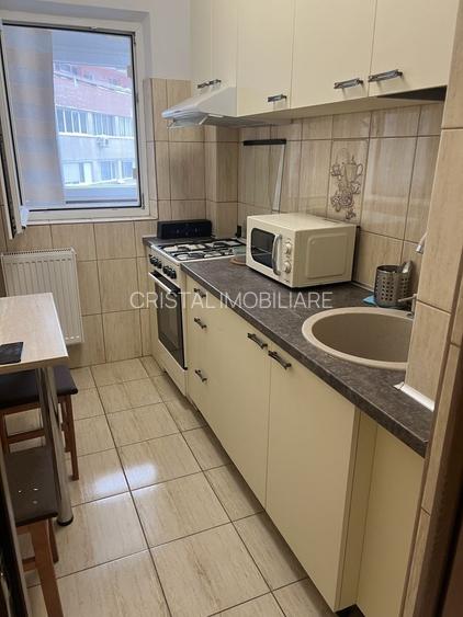 Garsonieră spațioasă decomandată, etaj 7/10, balcon închis, AC, Titan – Parc IOR - 3