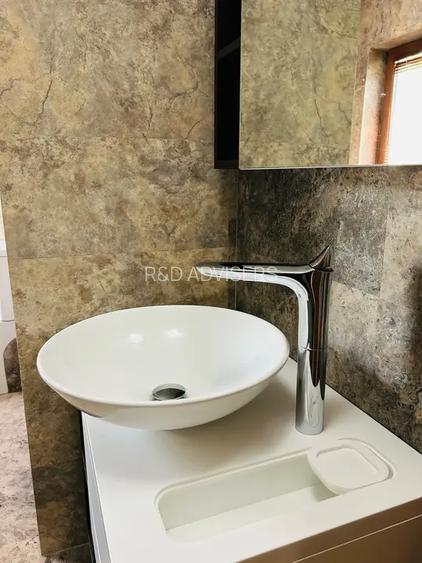 Vila Individuala 5 Camere Otopeni Central |Eleganta, Mobilata, Utilata - 11