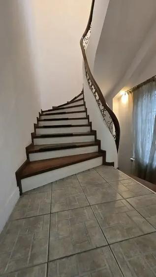 Apartament in Vilă interbelică, 6 camere, zona Victoriei