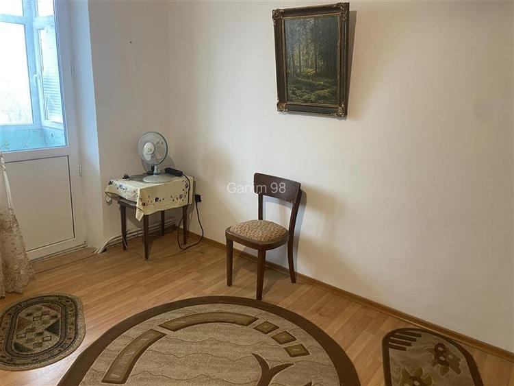 Apartament 3 camere , zona Cartier Gara , et 3din 4 , 60 mp , centrala termica , - 3