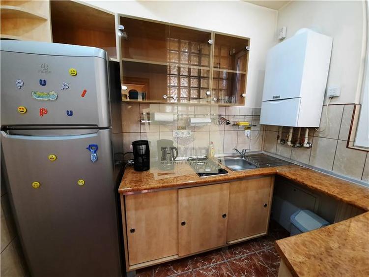 Spatiu birouri 5 camere 2 bai in zona centrala
