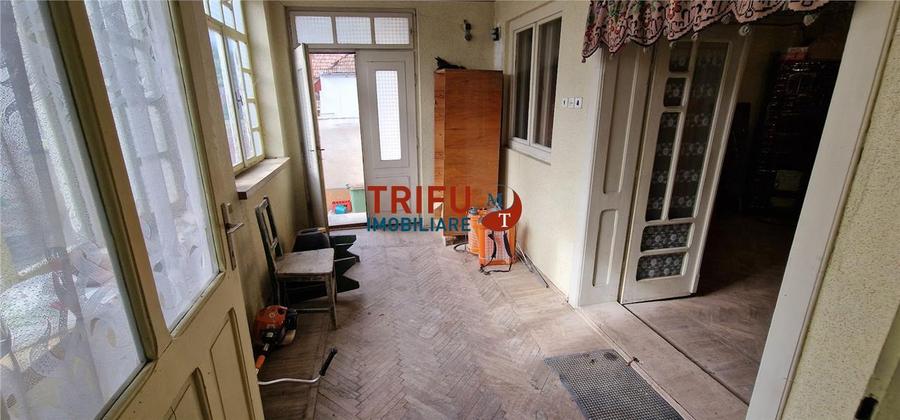 Casa de vanzare cu 1252 mp teren in Ighiu