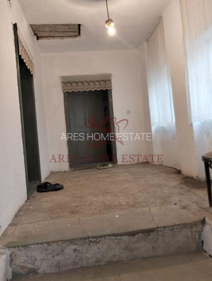 Casa spatioasa | 1500 mp teren - Ticvaniu Mare CS - 3