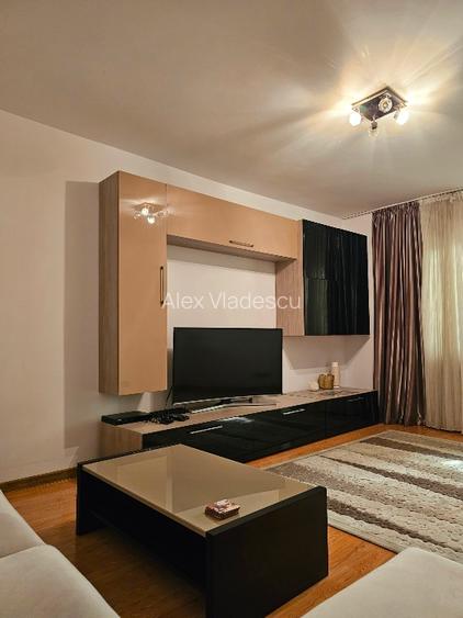 Apartament decomandat 2 camere, de inchiriat, Calea Vitan - 5