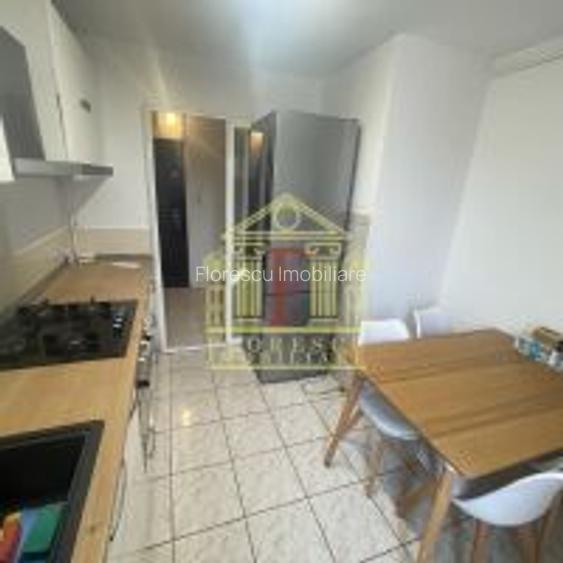 Apartament cu 2 camere! Podu Ros! - 8