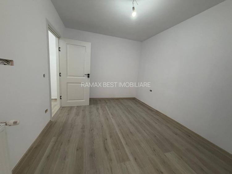 Titan 4 minute metrou - 9