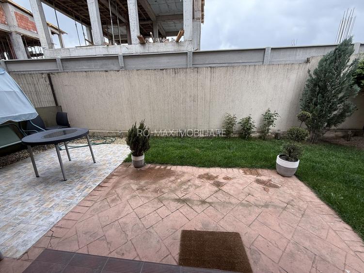 Casă înșiruită complet mobilată + curte+ 2 parcari în complex inchis! - 33