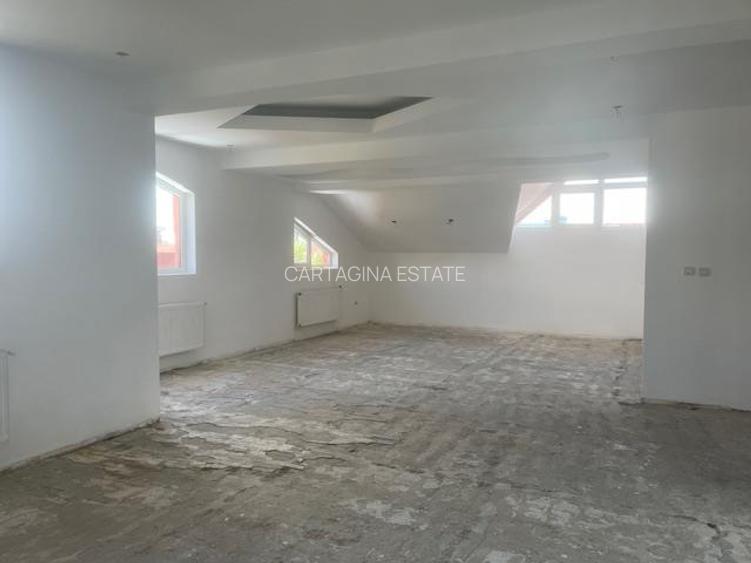 Vila Pipera P+1+M central - 450mp util   1000mp teren - 14