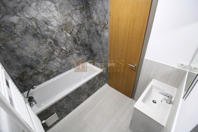 Monarch, parcare subterana; zona Circumvalatiuni. - 12