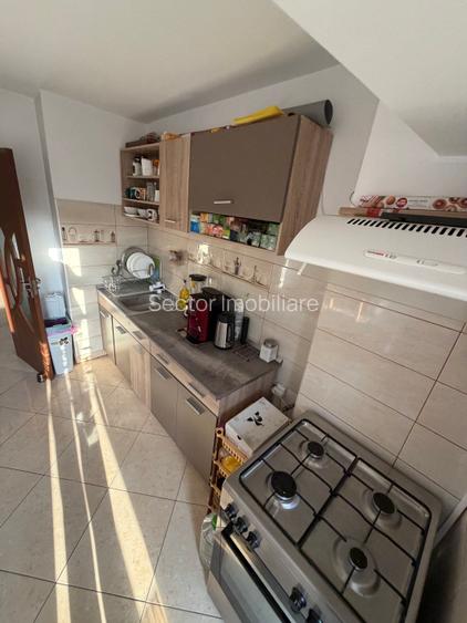 Calea Calarasilor Stradal 5 Camere - 18