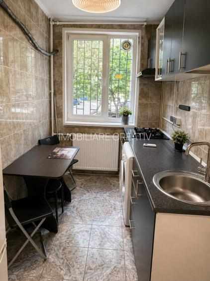 Apartament 2 camere de vanzare in Drumul Taberei - 6