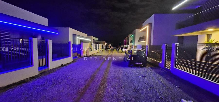 Casa individuala - 300 mp  - 5 camere - 3 bai - 3