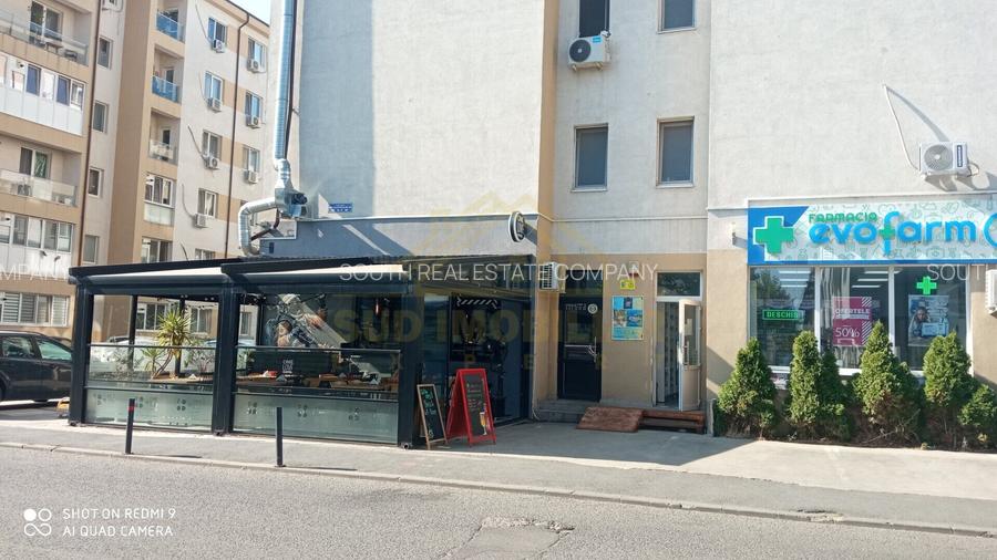 Spatiu Comercial  90mp+terasa 67mp Mall La strada - 12