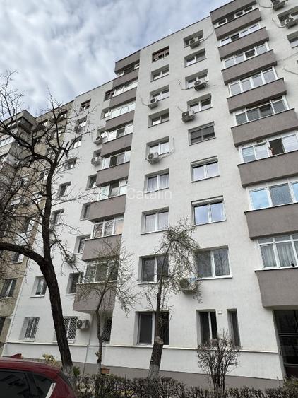 Drumul Taberei, 3 camere decomandat, renovat, etaj 6 din8, vedere, sud  - 10