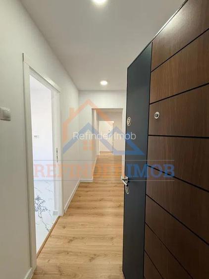 3 Camere Grand Arena, decomandat, renovat total - 2