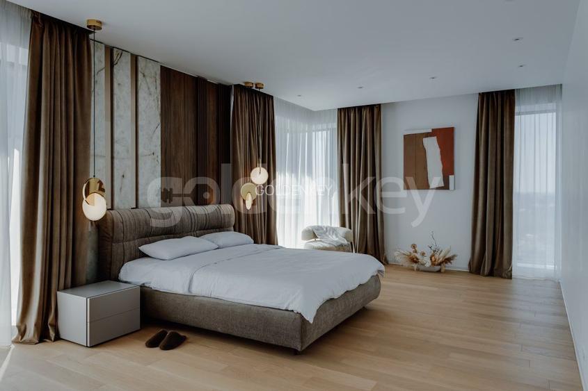 Apartament duplex cu 5 camere | 5 bai | 3 garaje | vedere panoramica - 7