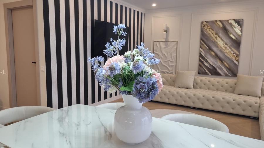 Apartament ultrafinisat cu 3 dormitoare, mobilier modern si garaj dublu - 2